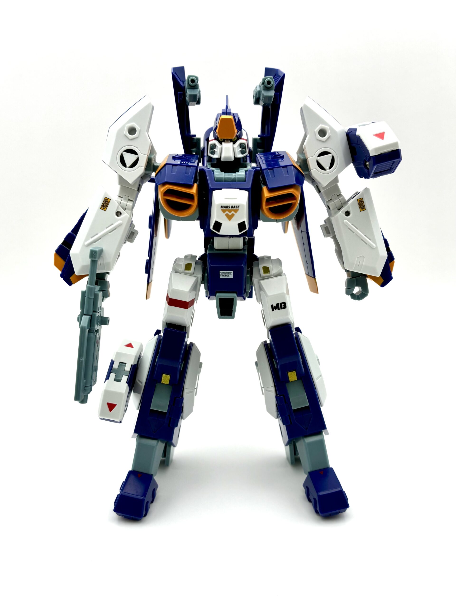 Armo Soldier angled view