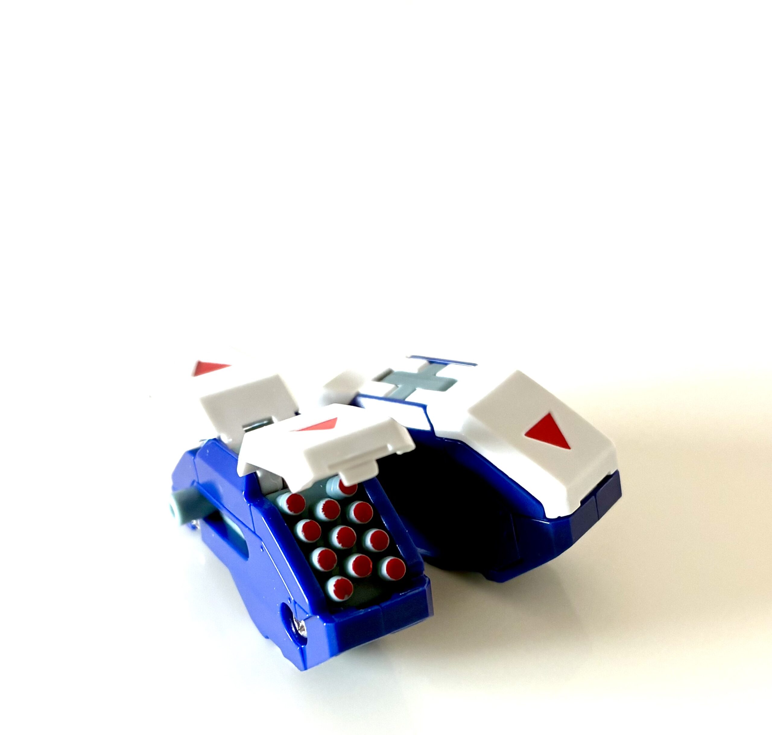 Micro missile pod open